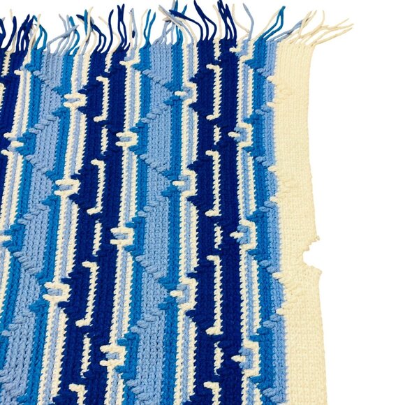 Handmade Blue & White Geometric Crochet Blanket With Fringes 43x74" Grannycore - Picture 5 of 10